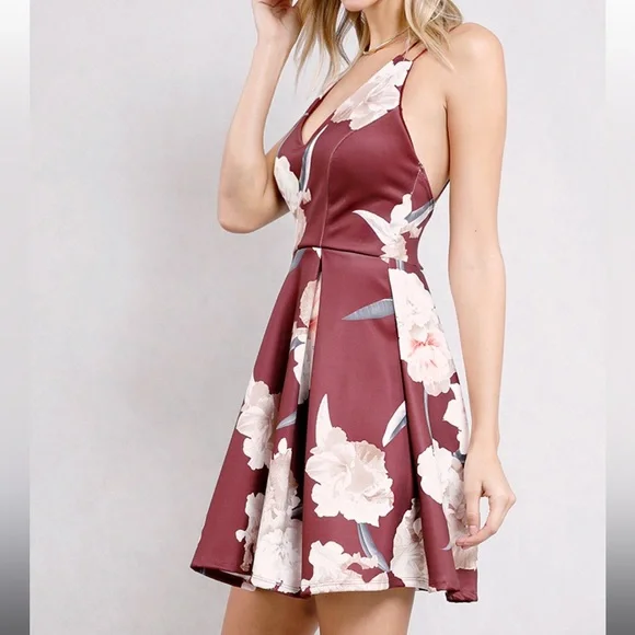 Papaya Maroon Fit and Flare Floral Dress - Picture 2 of 8